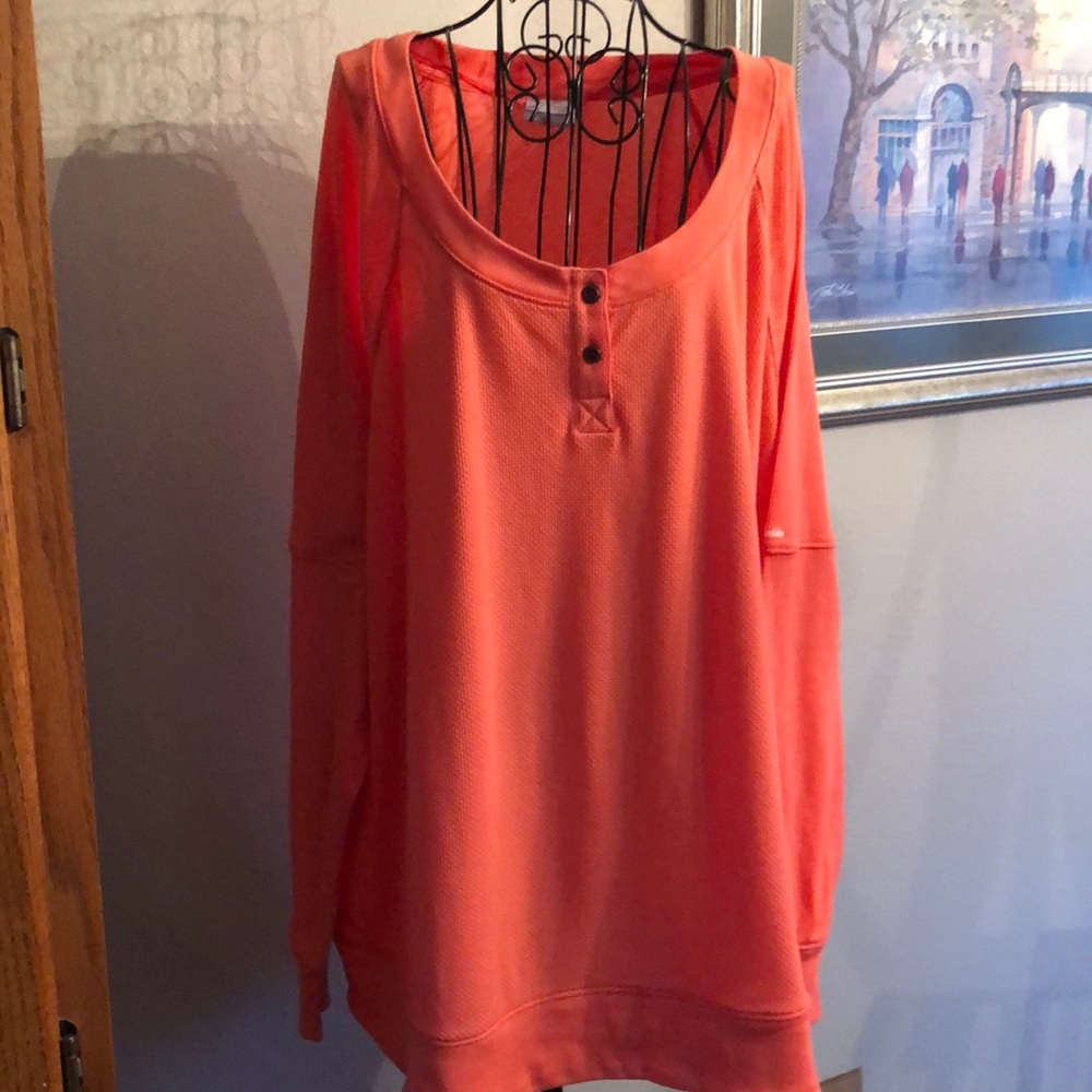 Columbia lightweight thermal new without tags